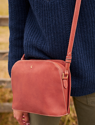 Bags & Purses Bags & Purses