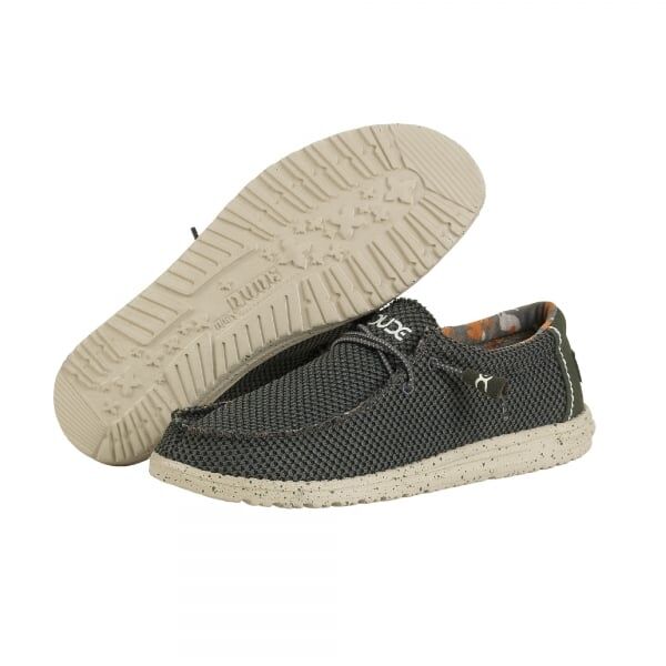 hey dude shoes for wide feet